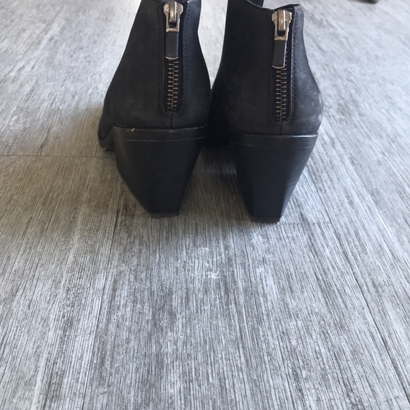 Eileen Fisher Nelson Nubuck leather split shaft ankle booties size 8 1/2 - Picture 3 of 5